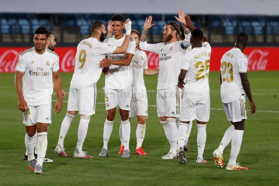 塞尔电台：得知克里斯滕森十字韧带撕裂，巴萨先想到给他续约（塞尔电台：克里斯滕森十字韧带撕裂后，巴萨第一时间考虑续约）