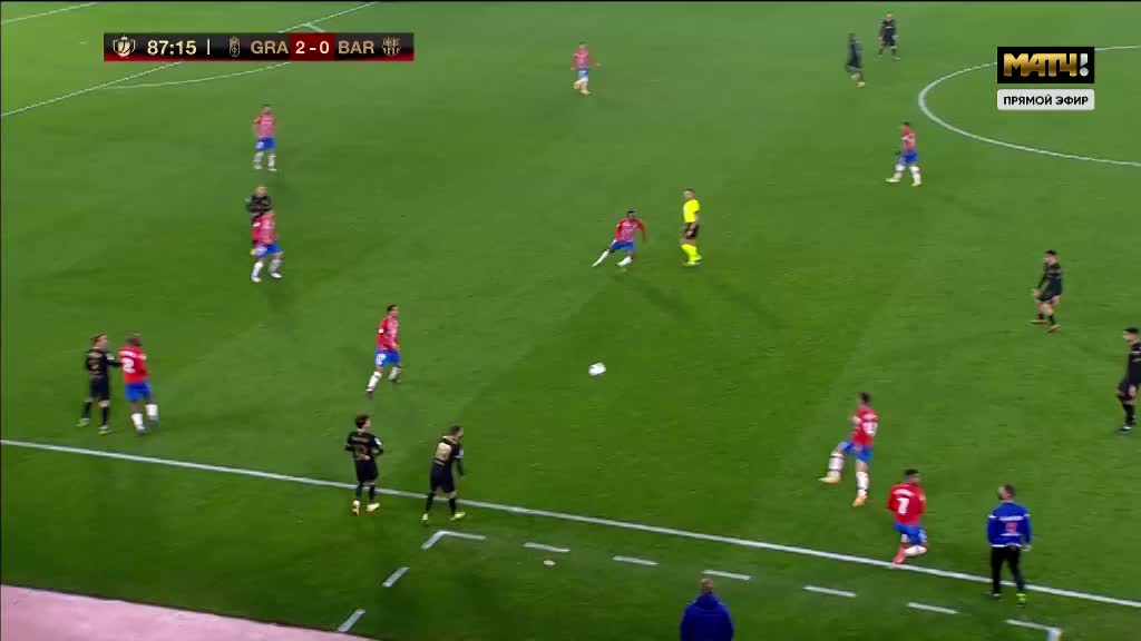 陈梦和黄子韬切磋乒乓球 黄子韬精准狙击陈梦笑点