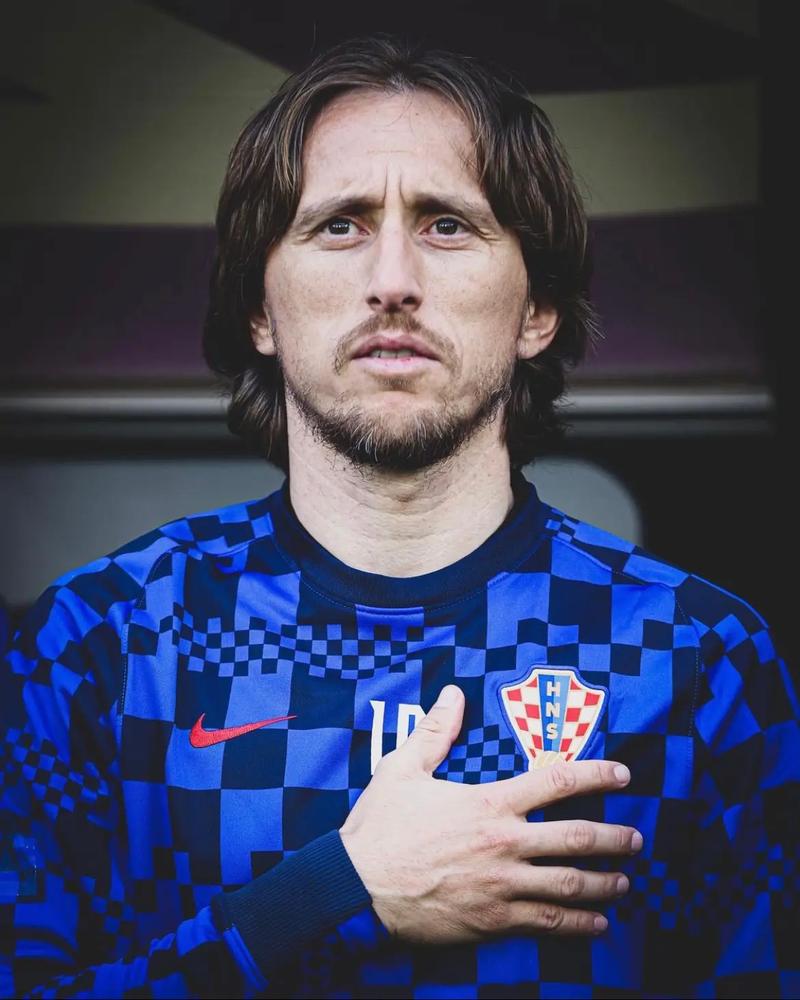 多家西媒：德容缺席本轮联赛的原因为家庭私人事务