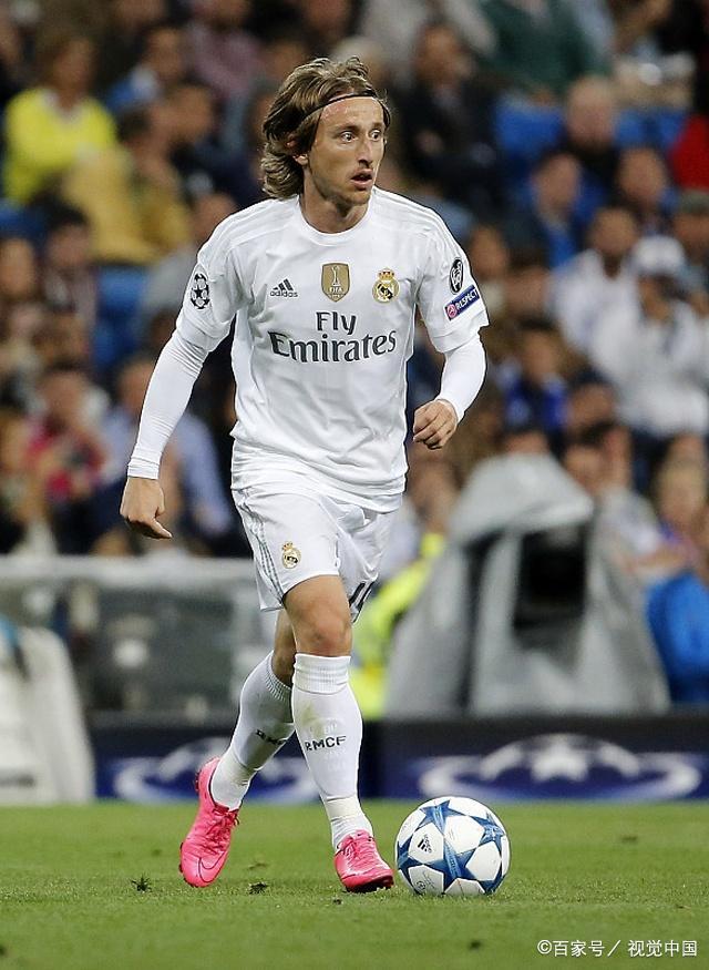 中超欠薪问题严峻，俱乐部准入难，财务困境持续，亟需解决。