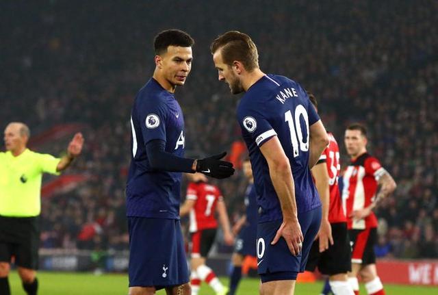 苏媒：泰州一所中学将“苏超”解说金句设为了课间铃声