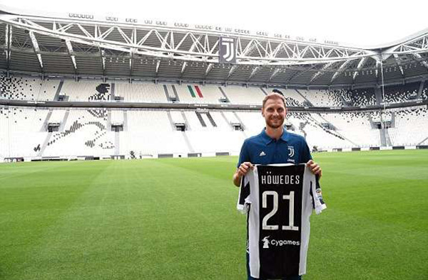 后防吃紧！热刺队长累积5张黄牌停赛无缘战富勒姆（防线告急！热刺队长累积五黄停赛，缺席与富勒姆之战）