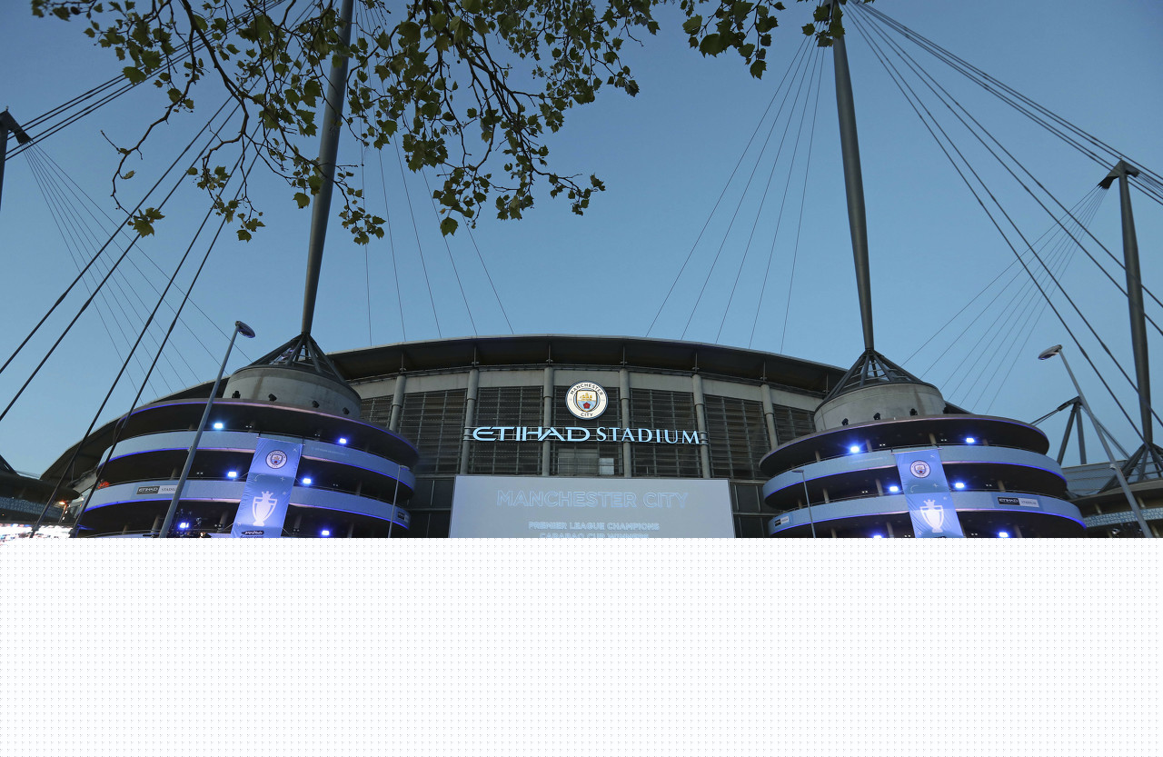 官方：广岛三箭任命前RB莱比锡助教巴托施高卢为球队新帅（官方：前RB莱比锡助教巴托施·高卢出任广岛三箭主帅）