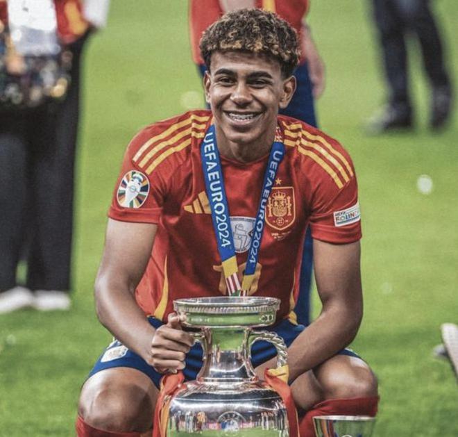 凯恩2025自然年已打入58球，创个人生涯新高